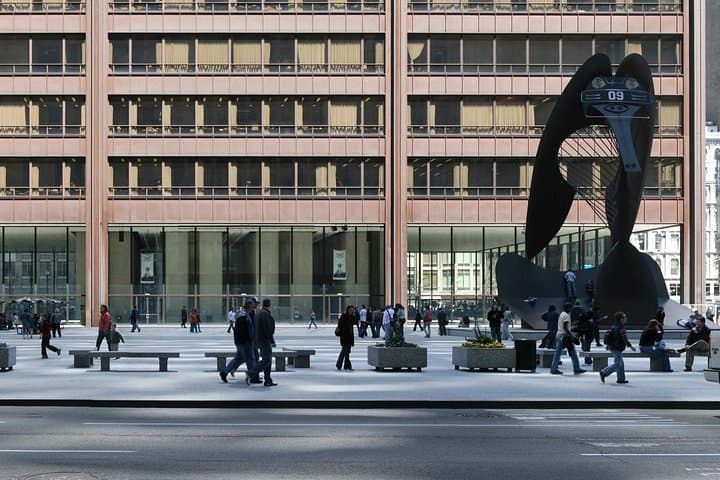 Chicago Modern Architecture Walking Tour: Mid‑Century Icons & Urban Design photo 6