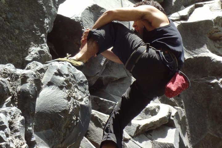 Rock Climbing in Baños: Half-Day on the Basalt Walls of Tungurahua