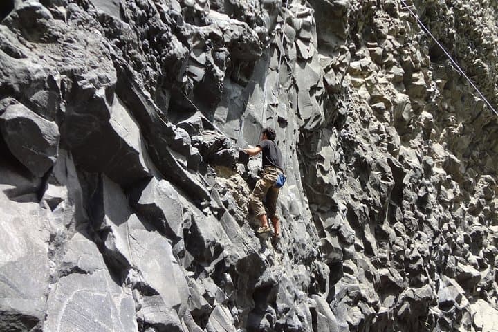 Rock Climbing in Baños: Half-Day on the Basalt Walls of Tungurahua photo 3