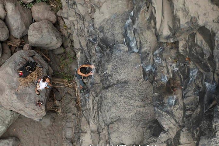 Rock Climbing in Baños: Half-Day on the Basalt Walls of Tungurahua photo 5