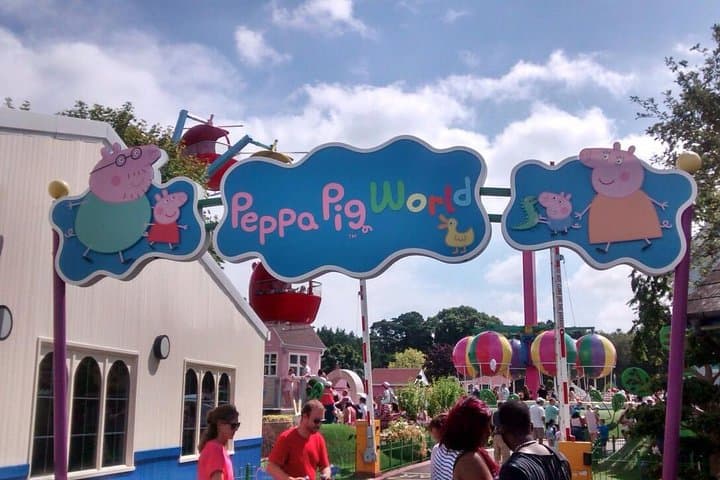 Southampton Shore Excursion to Paultons Park (Peppa Pig World) with Private Transfer to London photo 2