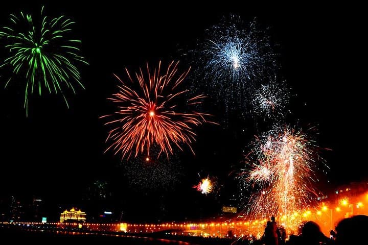 Experience Mumbai's Vibrant Festivals in a Private Tour photo 5