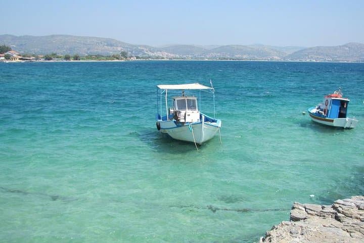 Samiopoula Picnic Boat Trip: Relaxed Samos Beach & BBQ Experience photo 3