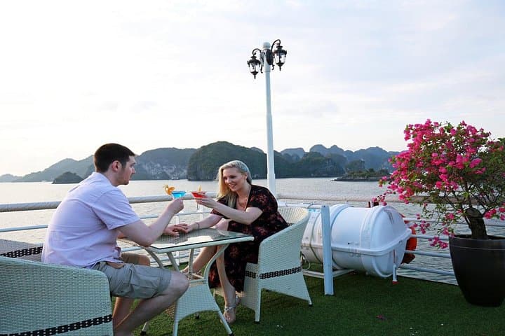 Luxury Halong & Lan Ha Bay 2-Day Cruise — Kayaking, Caves & Onboard Cuisine photo 4