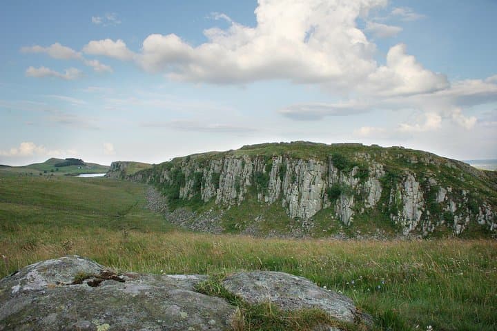 Full-Day Hadrian's Wall Guided Walk: Housesteads, Vindolanda & Cawfields photo 5
