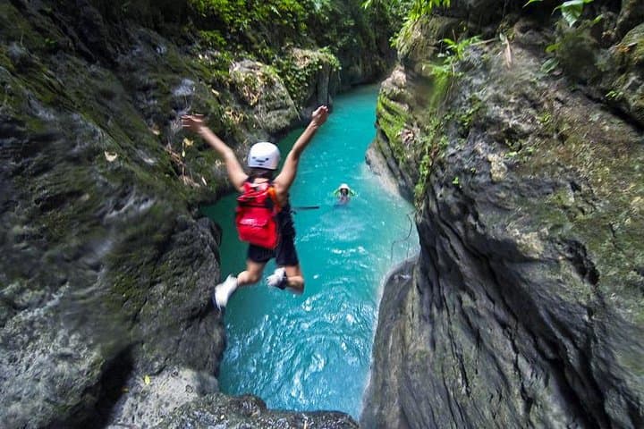 Oslob Whale Shark Swim & Kawasan Canyoneering: One-Day Adventure from Cebu photo 3