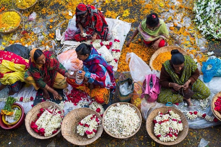 Explore Dhaka Like a Local: Old Dhaka Markets, Rickshaws & Buriganga Boat Ride photo 2