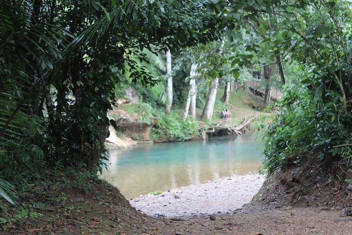 Three-Day Belize Mayan Experience: Temples, River, and Cave Tubing photo 6