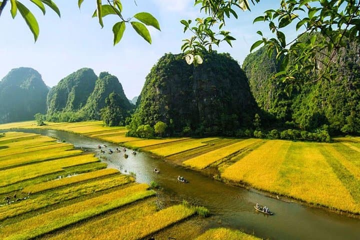 Hanoi Halong Bay & Ninh Binh: Luxury 3-Day Northern Vietnam Highlights photo 5