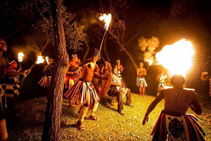 Victoria Falls & Zambezi Sundowners: 4-Day Big Five and Waterfall Escape photo 6