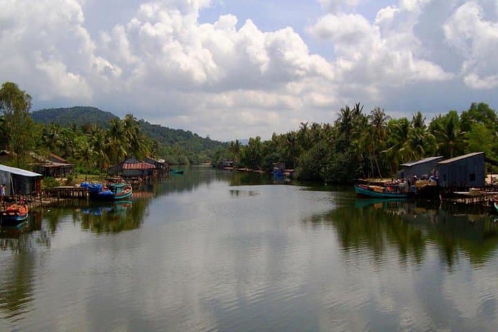 Northern Phu Quoc Kayaking on Cua Can River and Rach Vem Village Day Tour photo 5