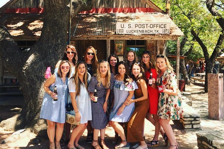 Bus Tour in Hye, Texas