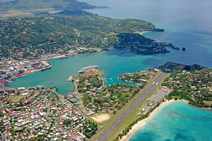 Private St. Lucia Airport Transfer with Scenic Viewpoint Stops photo 2