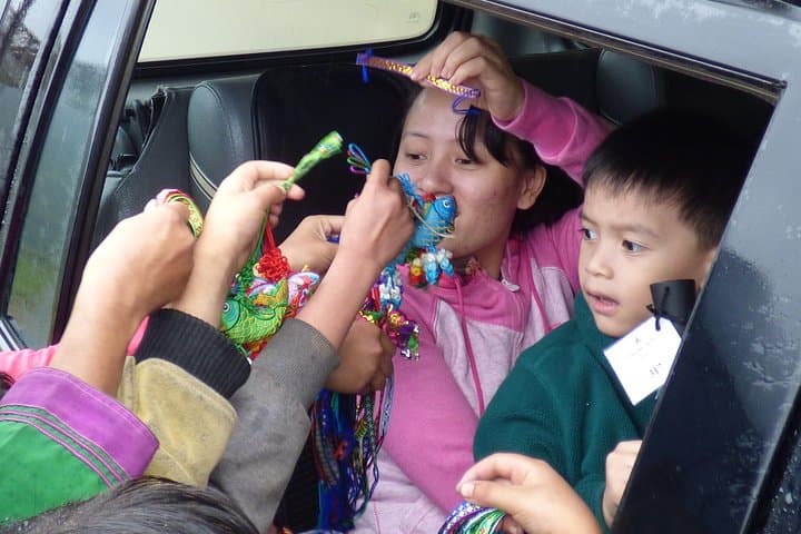 Overnight Train to Sapa: Trek Lao Chai & Ta Van Ethnic Villages photo 4