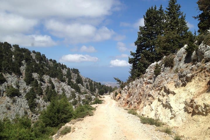 White Mountains Safari from Chania: Off-Road to Mitato & Therisso photo 4