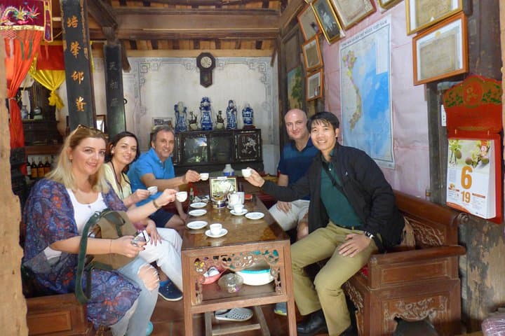 Duong Lam Ancient Village Private Day Tour — Walk Hanoi’s Oldest Village photo 3