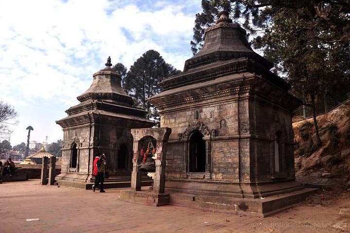 Kathmandu 4-Day Private Cultural Tour: UNESCO Temples, Stupas & Local Life photo 4