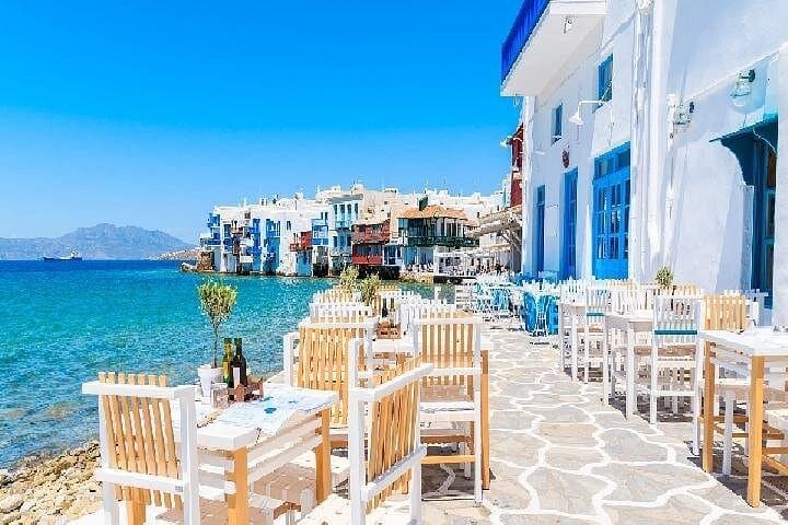 Private Mykonos City & Island Tour — Windmills, Paraportiani & Ano Mera in 4 Hours photo 4