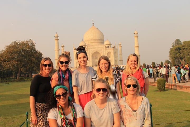 Same-Day Ladies-Only Agra Tour From Delhi: Taj Mahal, Agra Fort & Marble Markets photo 2