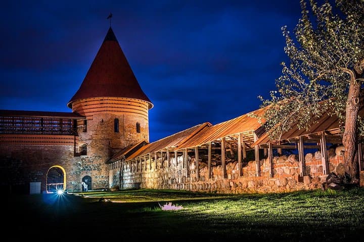 Kaunas Love Stories Private Walking Tour: Old Town, Castle & River Confluence photo 5