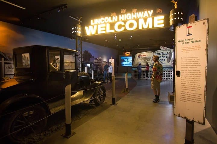 Great Platte River Road Archway Monument: Interactive Oregon Trail History in Kearney NE photo 6