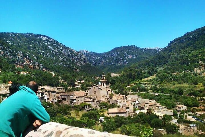 Palma Shore Excursion: Private Tour to Valldemossa, Sóller & the Serra de Tramuntana photo 4