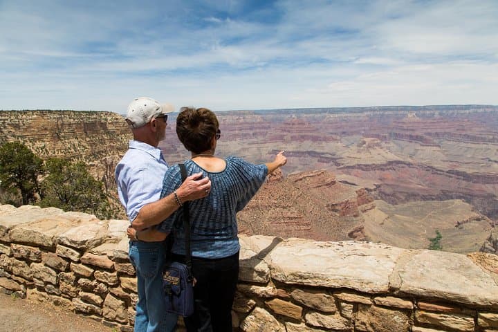 Grand Canyon Railway: Historic 65-Mile Train Ride from Williams to the South Rim photo 6
