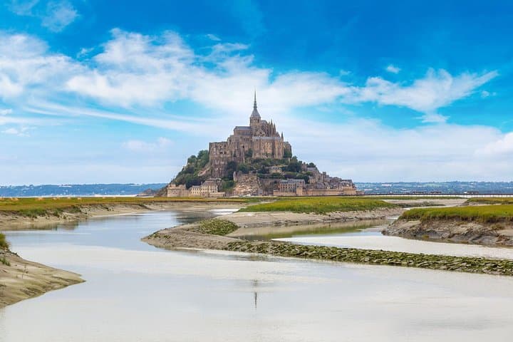Mont Saint-Michel & Loire Valley Castles: 2-Day Guided Trip from Paris photo 3