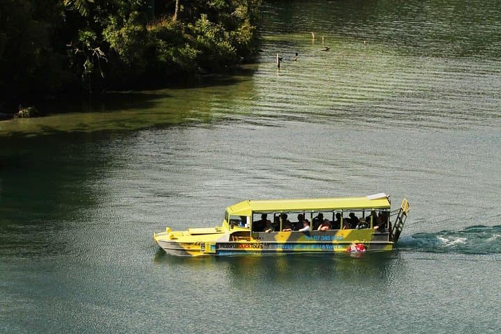 Rotorua Duck Boat Tour — Amphibious City and Lakes Sightseeing photo 2