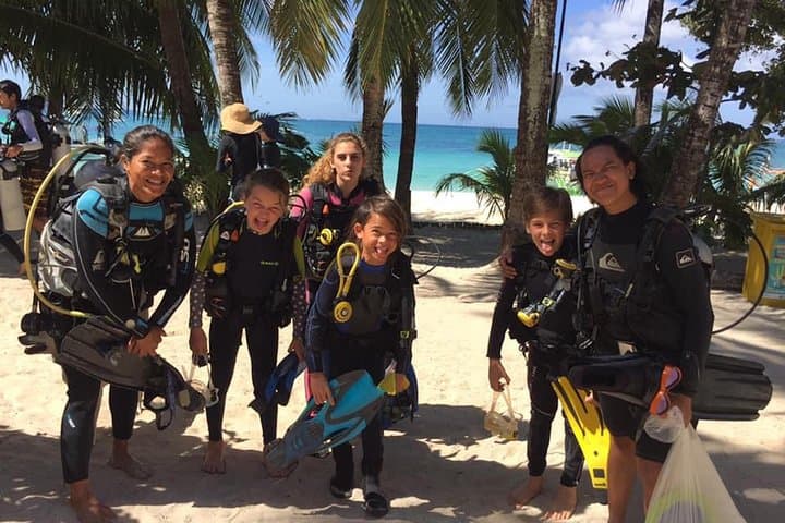 Junior PADI Open Water Diver Course for Kids in Boracay photo 3