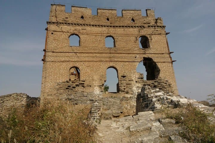 Gubeikou to Jinshanling Great Wall Hike: Wild and Restored Sections in One Day photo 3