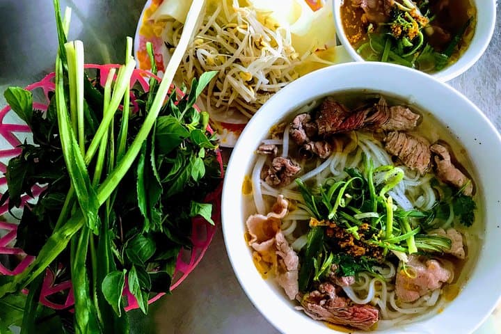 Hoi An Morning Food Tour: Old Town Eats and Cultural Walk photo 1