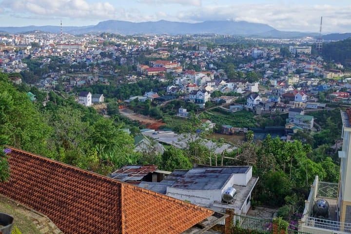 Dalat City Tour: Cable Car, Datanla Waterfall & Crazy House in Vietnam's Highlands photo 2