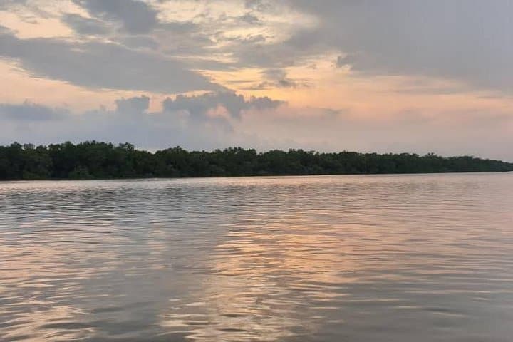 Sky Mirror Experience at Kuala Selangor — Day Tour from Kuala Lumpur photo 4