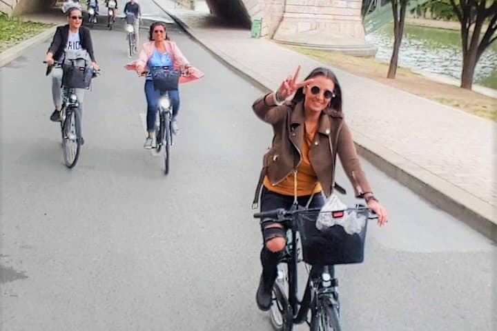 Paris Bike Tour: Explore Saint-Germain, Latin Quarter & Le Marais in 3 Hours photo 3