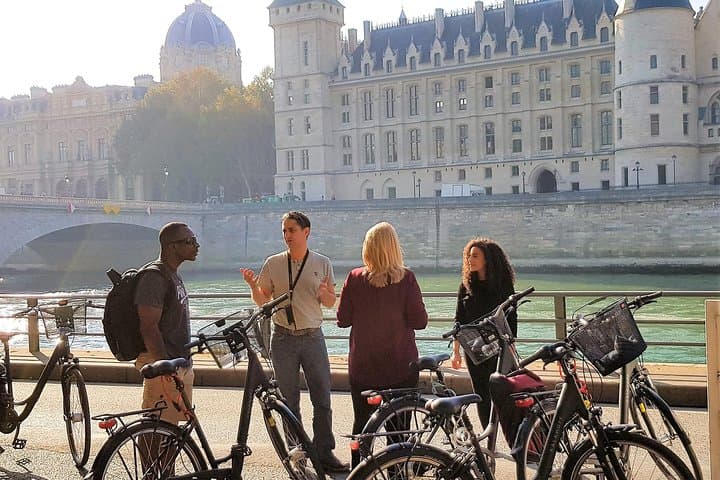 Paris Bike Tour: Explore Saint-Germain, Latin Quarter & Le Marais in 3 Hours photo 4