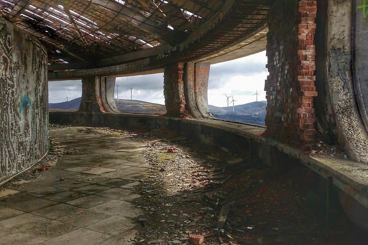 Day Trip to Buzludzha Monument & Veliko Tarnovo — Shipka, Tsarevets and Mountain Views photo 3