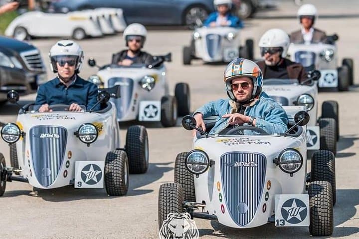 Bucharest Mini Hot Rod City Tour — Drive Past the Palace of Parliament and Calea Victoriei photo 5