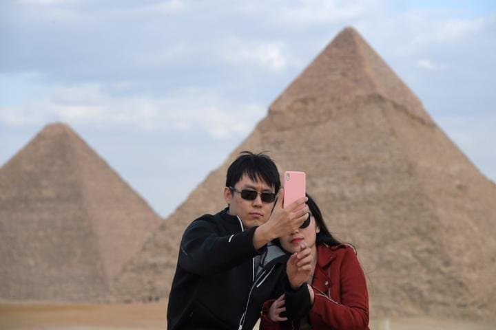 One-Day Giza Pyramids, Egyptian Museum & Hanging Church Tour from Cairo photo 4