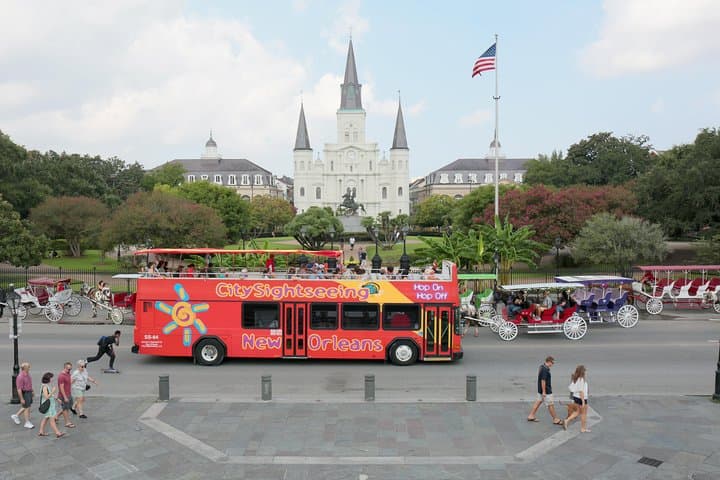 New Orleans Hop-On Hop-Off Bus Tour — Top Stops, Practical Tips & One-Day Guide photo 2