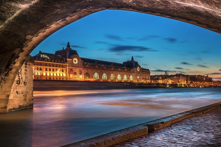 Moulin Rouge and Seine River Cruise with Champagne — Paris Night Combo photo 6