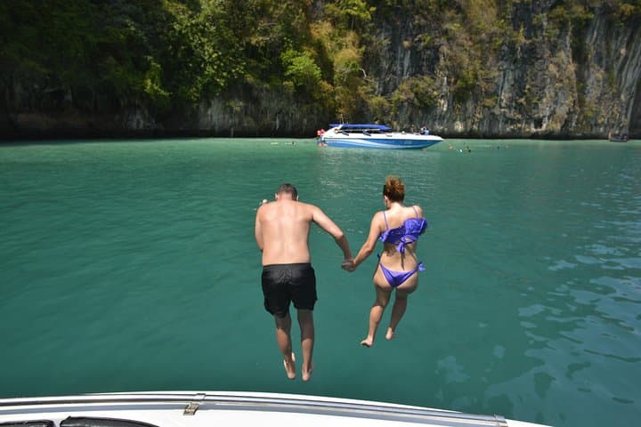 Phi Phi & Khai Islands Speed Boat Tour — Snorkel Maya Bay and Khai photo 4