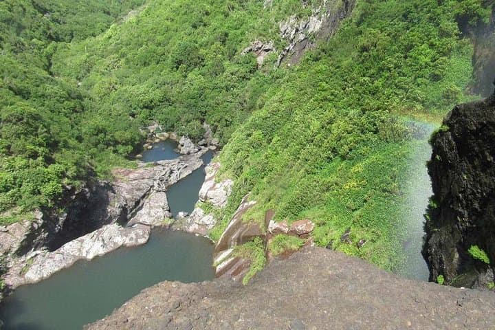 Tamarind Falls (7 Cascades) Guided Hike with Hotel Transfer — Mauritius Day Tour photo 2