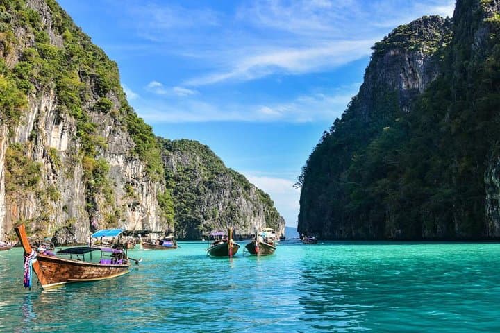 Phi Phi Maya Bay & Bamboo Island Speedboat Tour from Phuket photo 6