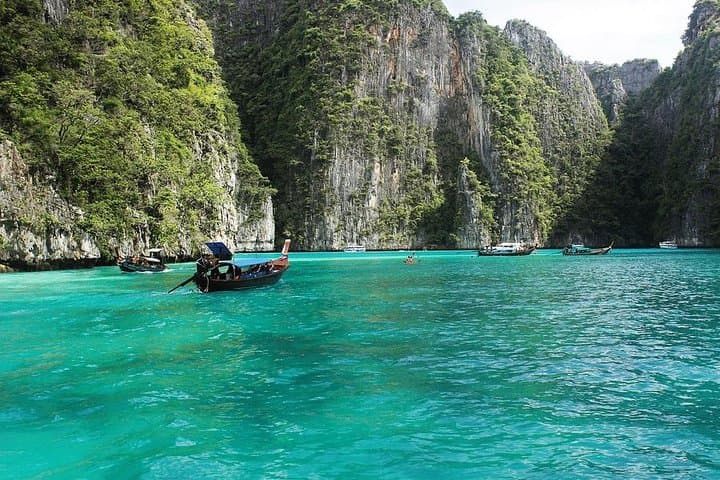 Phi Phi Maya Bay & Bamboo Island Speedboat Tour from Phuket photo 5