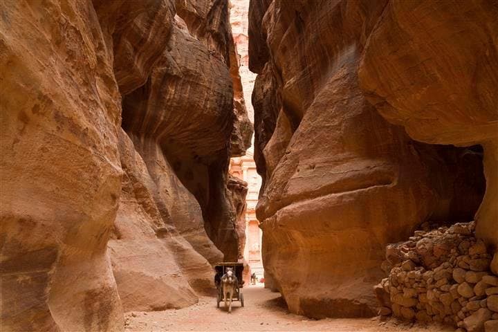 Petra 2-Day Adventure from Tel Aviv — See the Treasury, Tombs & Monastery photo 3