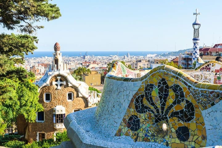 Park Güell Guided Tour: Skip-the-Line Insights & Practical Tips photo 5