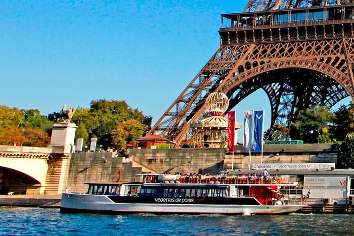 Seine River Cruise and Paris Day Trip from Disneyland photo 6