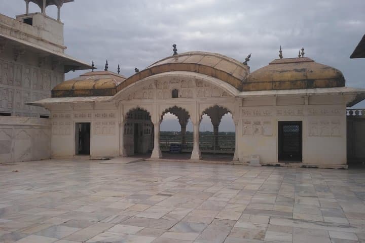 Same-Day Agra Tour: Taj Mahal, Agra Fort & Fatehpur Sikri from Delhi by Car photo 4