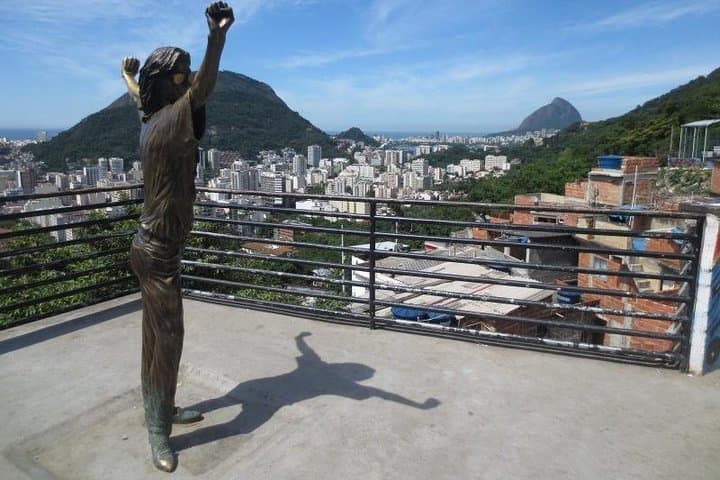 Favela Santa Marta Tour: Rio Cable Car Walk, Culture & Panoramic Views photo 2